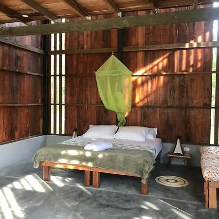 Amazona Lodge Летисия Экстерьер фото